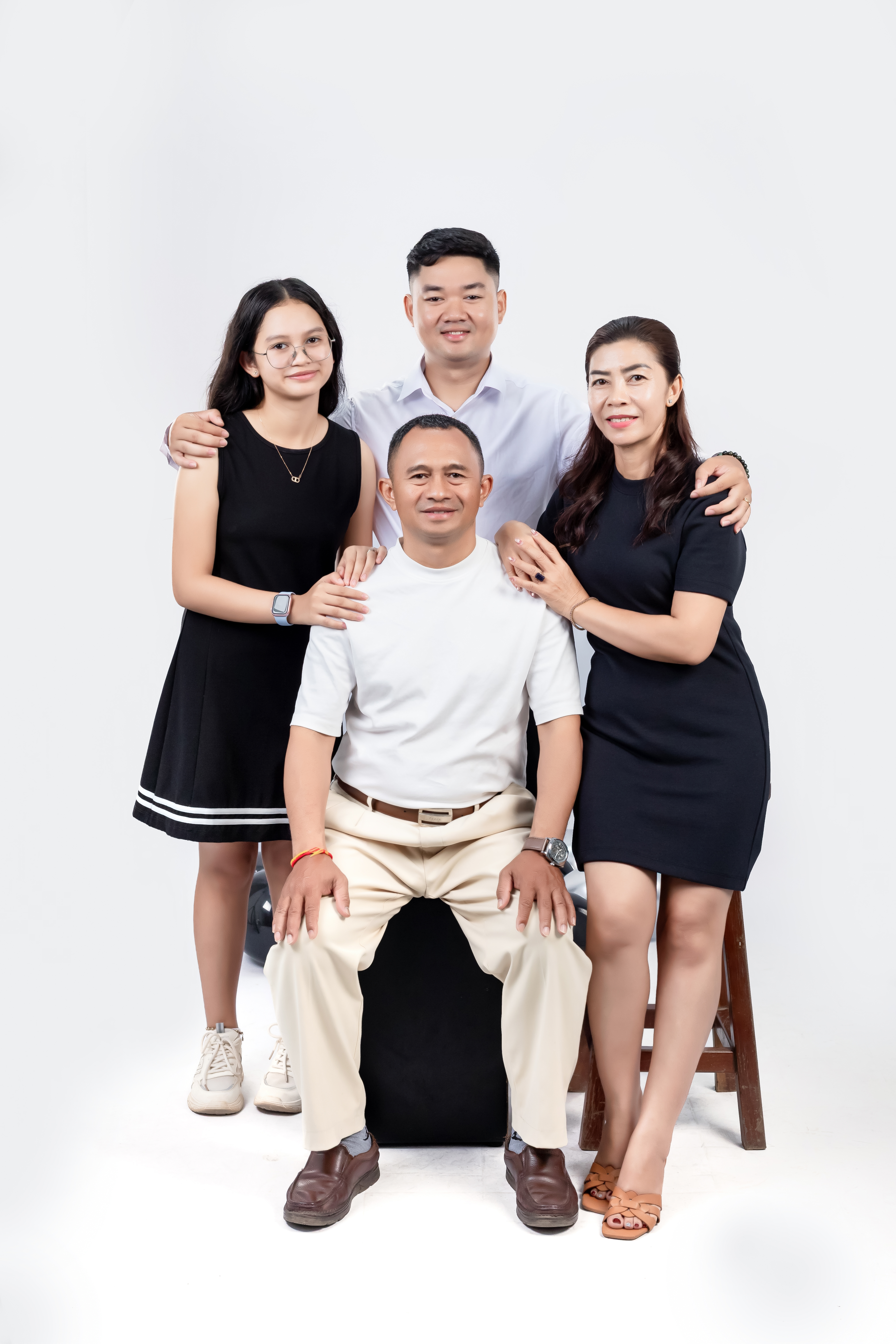 Celebrate Before the Big Day: Why a Pre-Birthday Photoshoot at Krapher Studio Is Worth It highlight 8